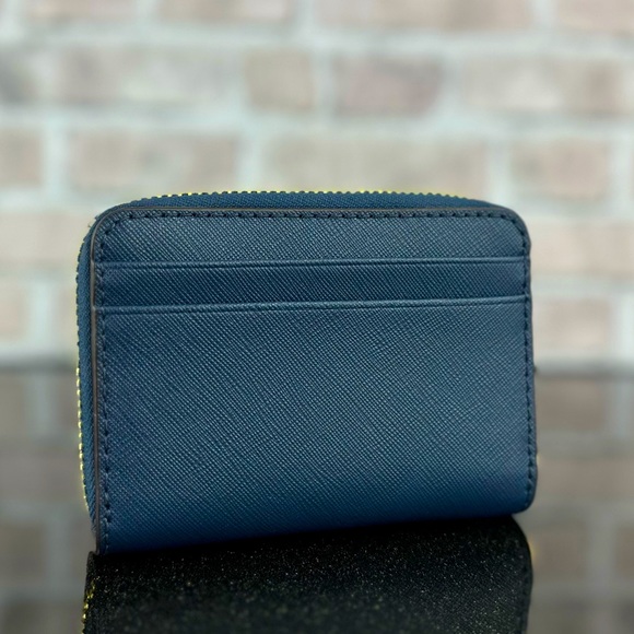 MICHAEL KORS JET SET TRAVEL LEATHER MEDIUM ZIP AROUND CARD CASE WALLET BAG $188 - Picture 3 of 5